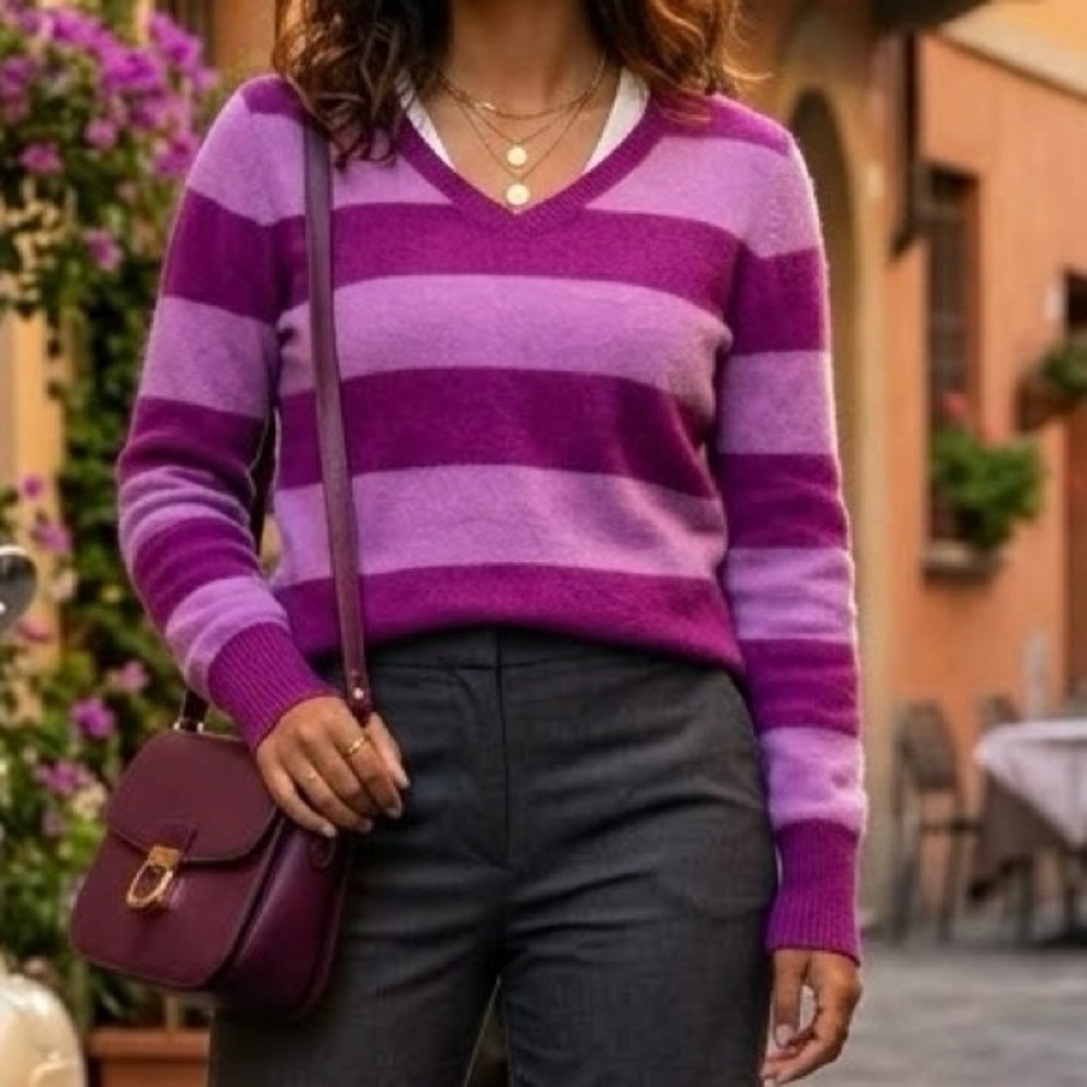 Enzo Mantovani 100% Cashmere Striped V-Neck Sweater Italian Luxury Lilac Vibrant